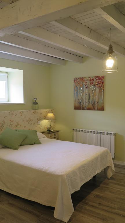 Posada Rural La Flor Del Nogal Ruente Room photo